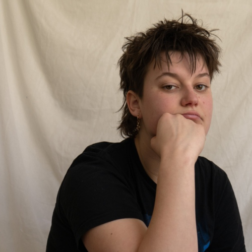 amber-600x600